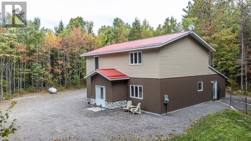 264 LAKEVIEW DRIVE Image 8