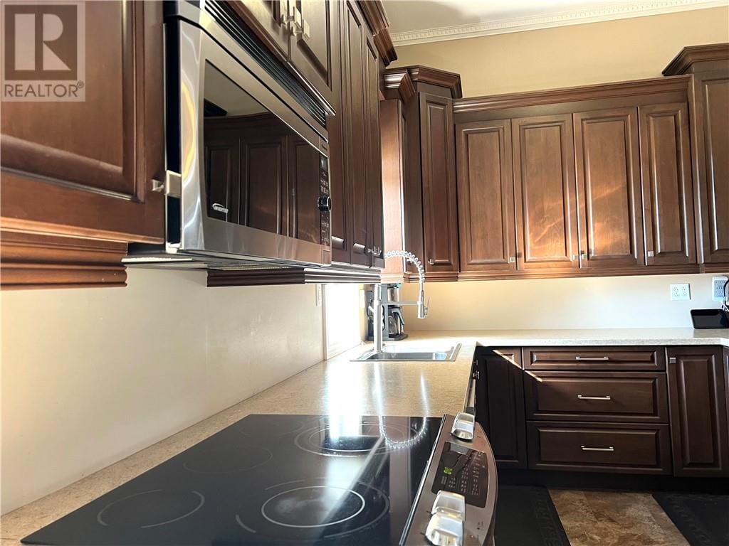 B - 268 LAKE ROAD Image 9