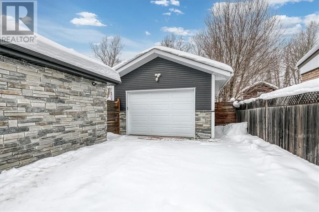 1004 DUBLIN STREET Image 2