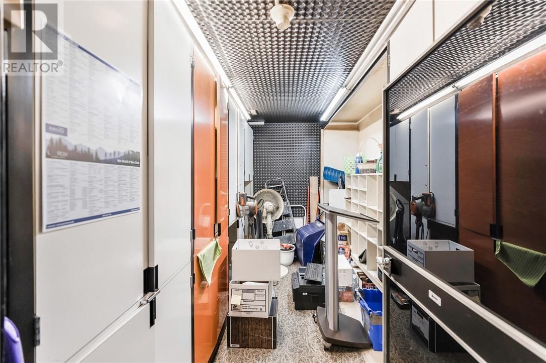 402 FROOD ROAD Image 31