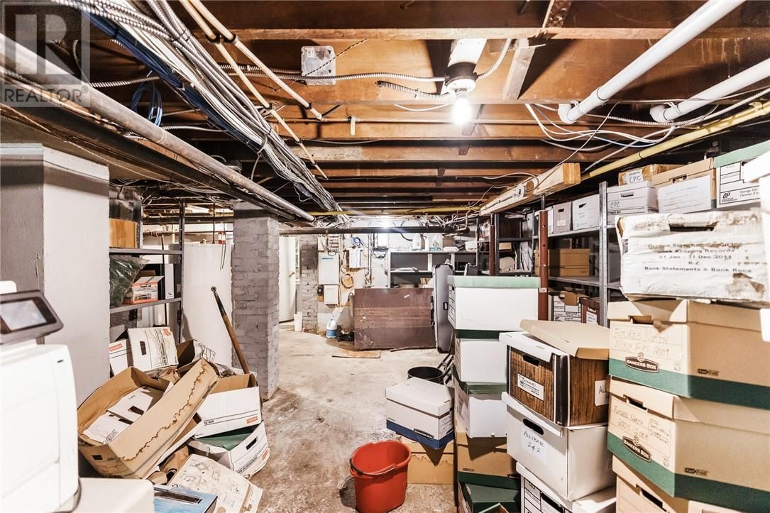 402 FROOD ROAD Image 38