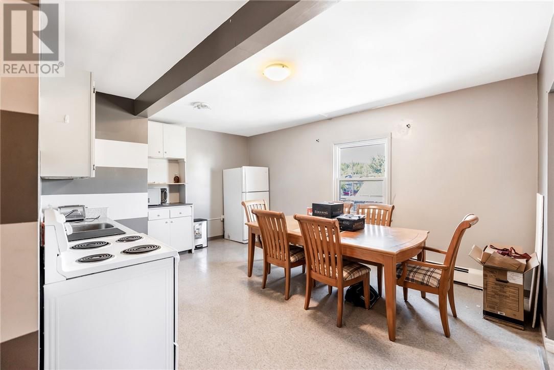 402 FROOD ROAD Image 51