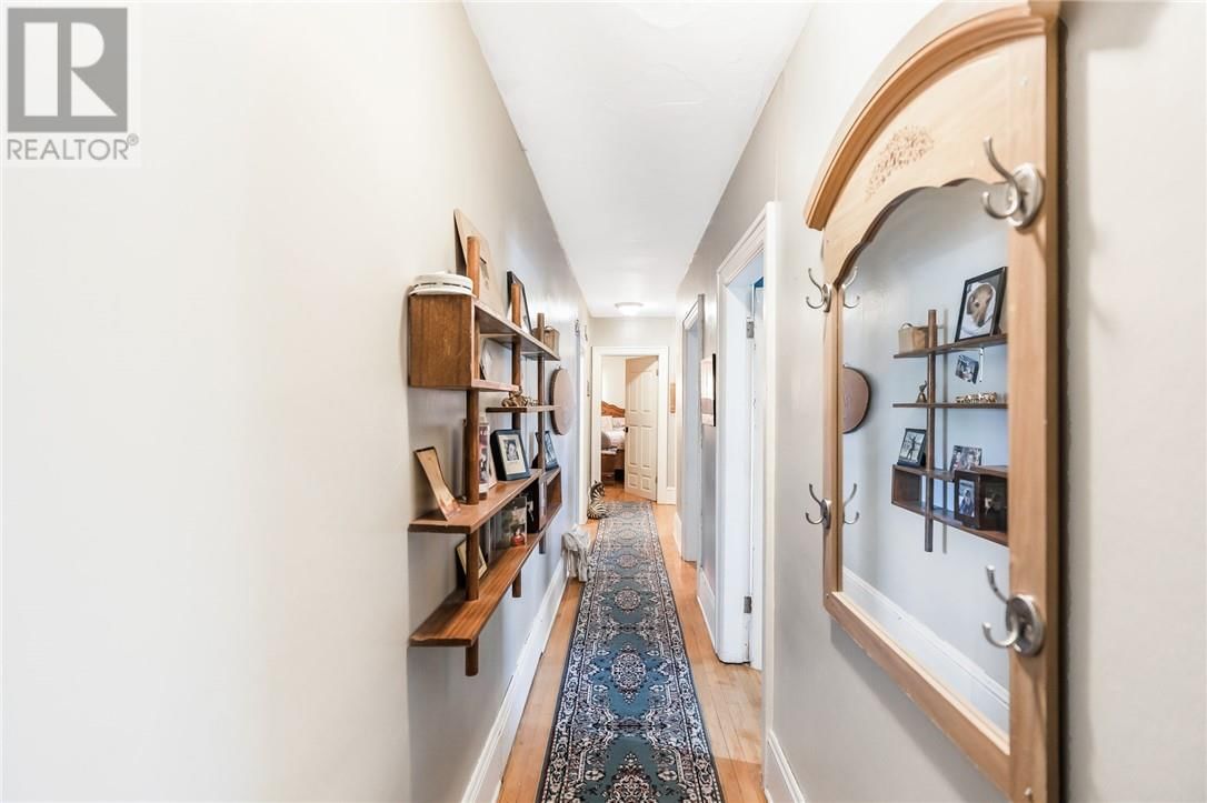 402 FROOD ROAD Image 55