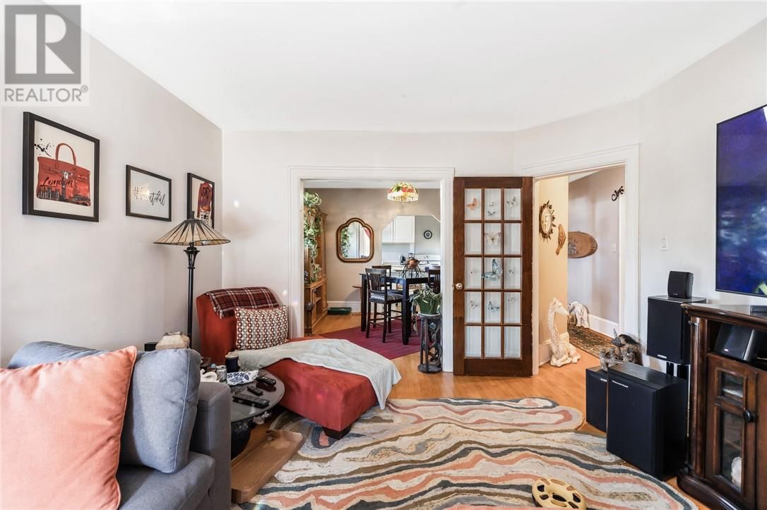 402 FROOD ROAD Image 63