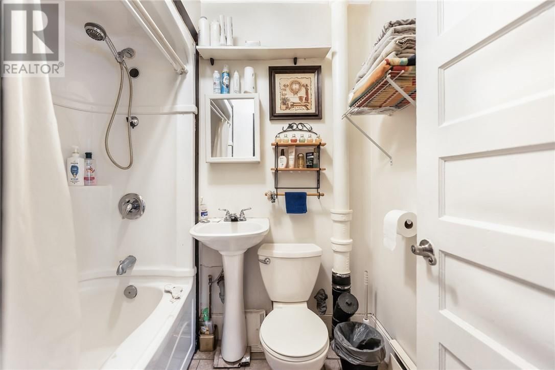 402 FROOD ROAD Image 66