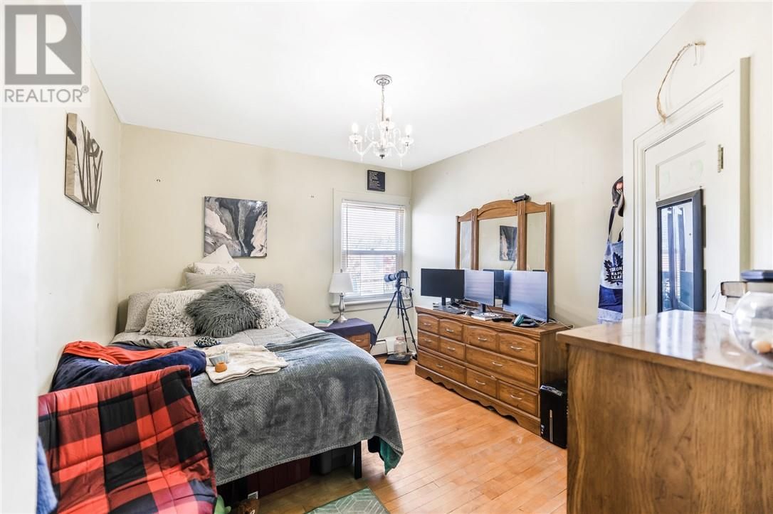 402 FROOD ROAD Image 67