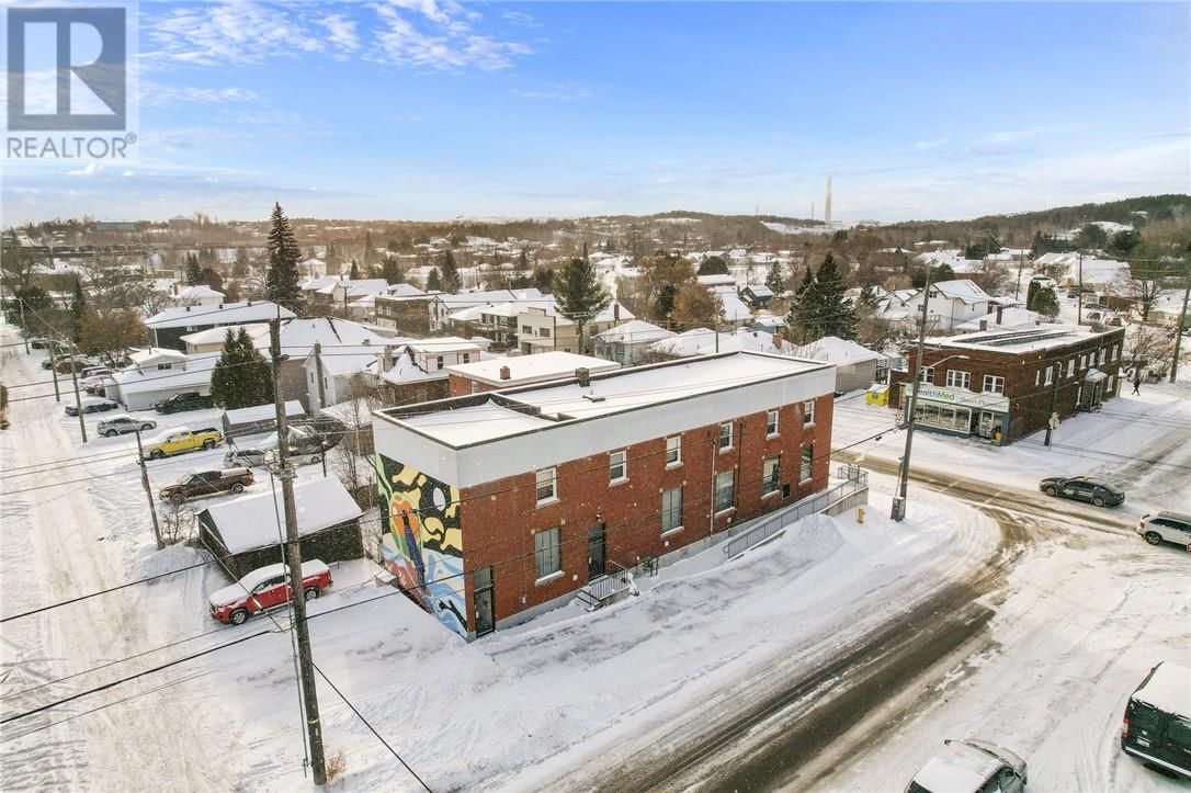 402 FROOD ROAD Image 75