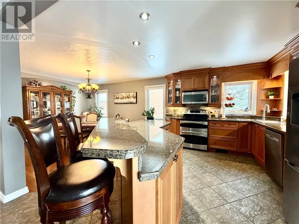 139 FORESTDALE DRIVE Image 17