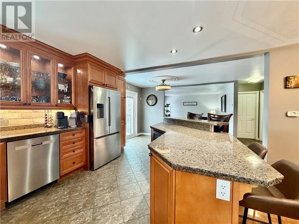 139 FORESTDALE DRIVE Image 19