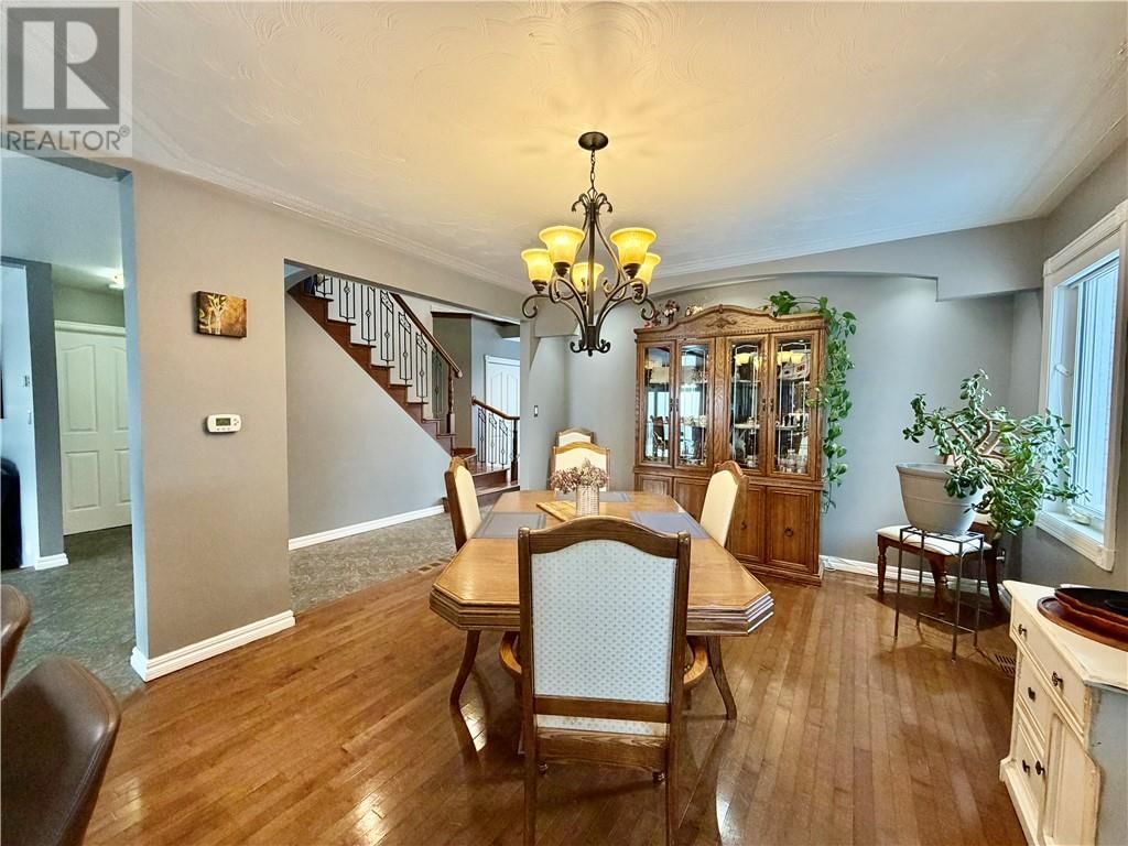 139 FORESTDALE DRIVE Image 25