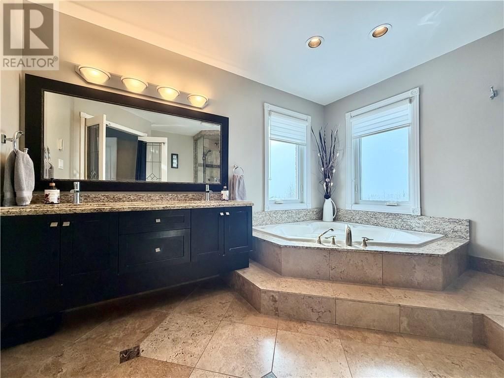 139 FORESTDALE DRIVE Image 32