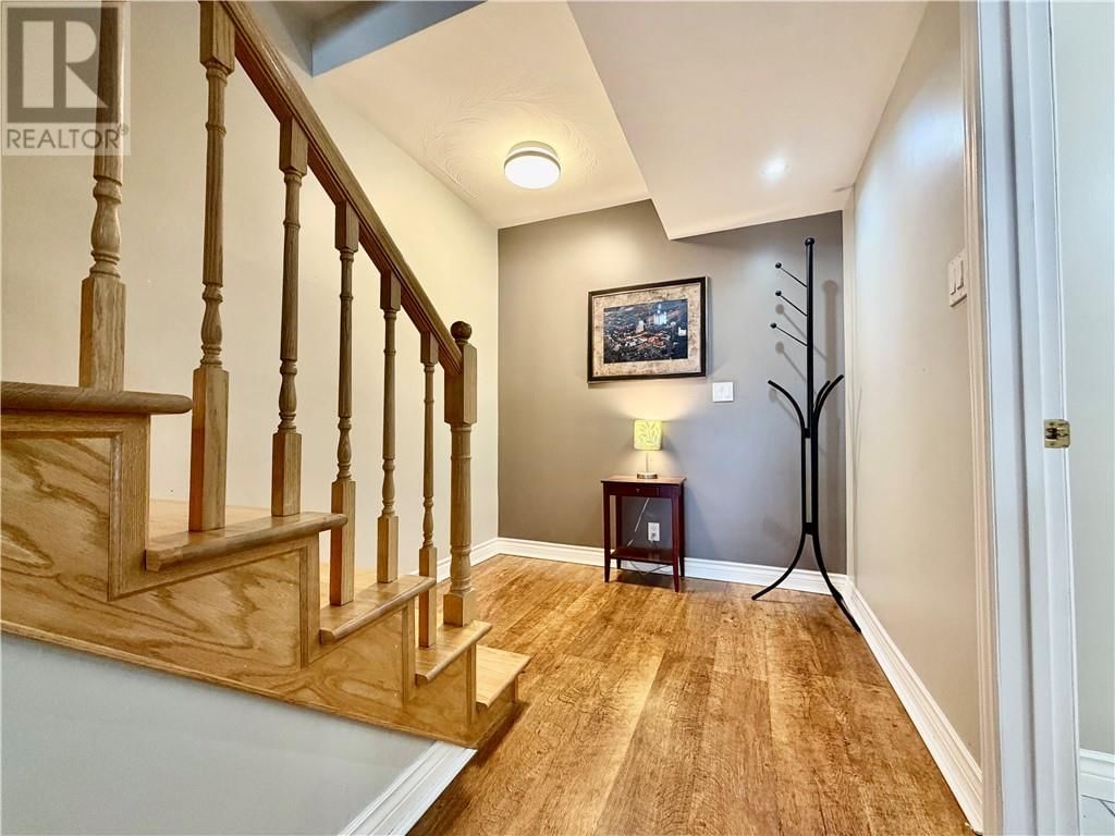 139 FORESTDALE DRIVE Image 45