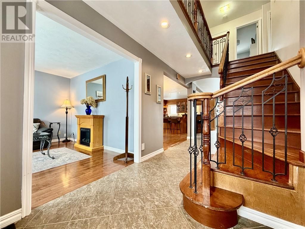 139 FORESTDALE DRIVE Image 5