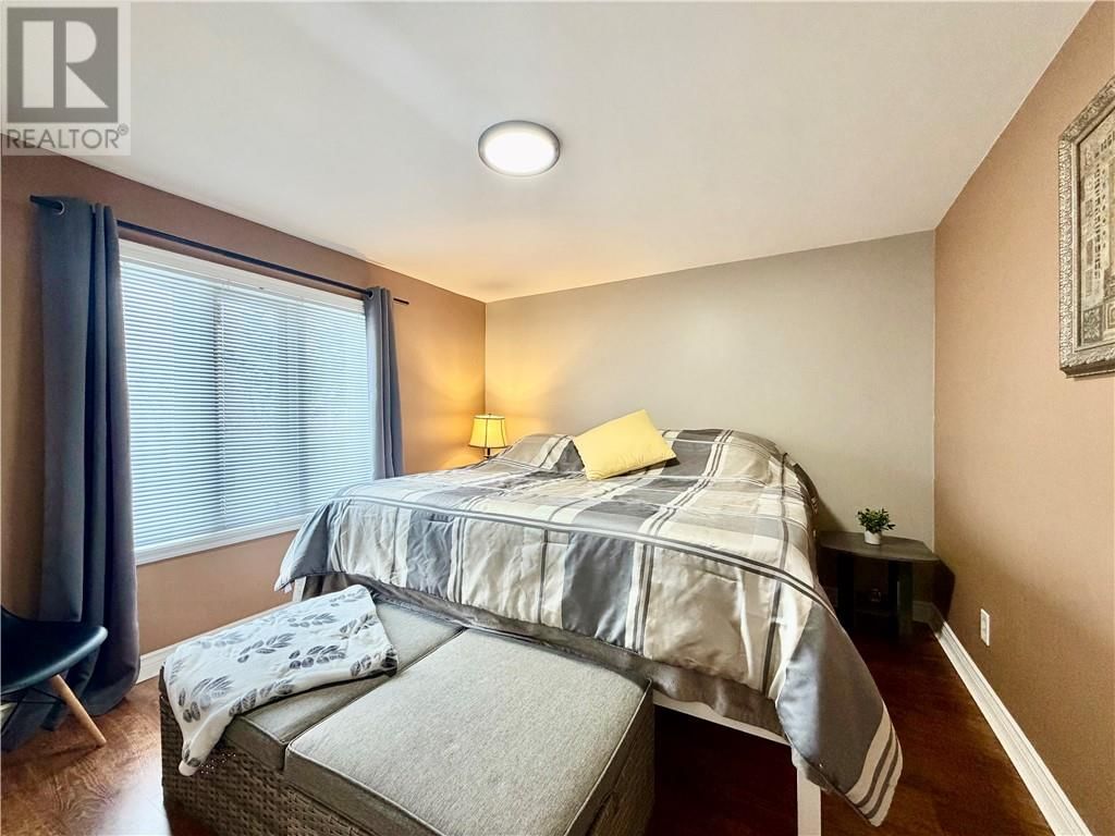 139 FORESTDALE DRIVE Image 54