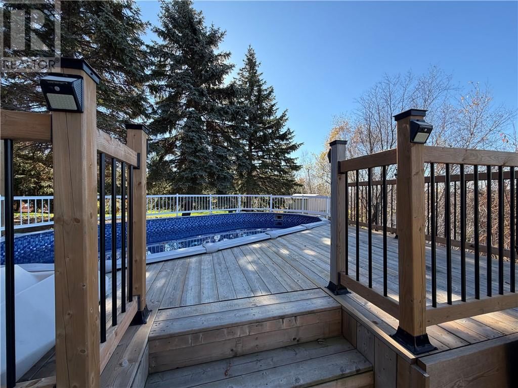 139 FORESTDALE DRIVE Image 70