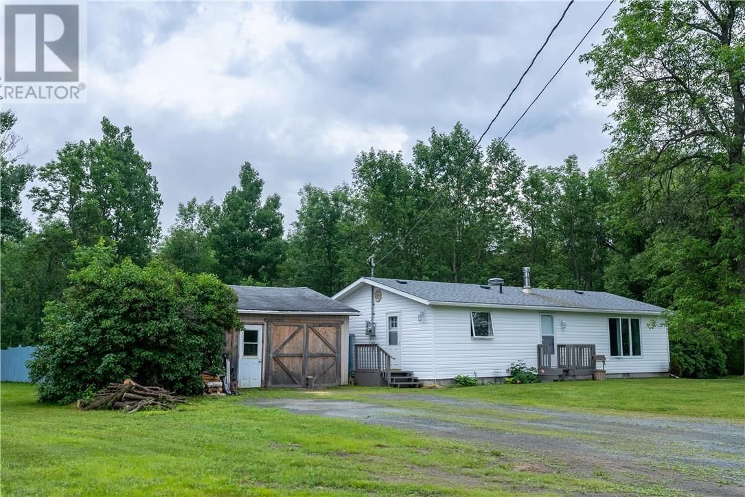 62 HIGHWAY 17 E Image 1