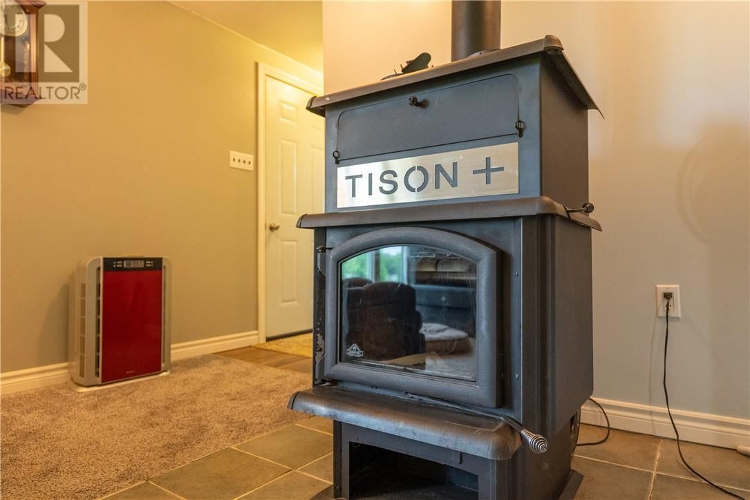 62 HIGHWAY 17 E Image 12