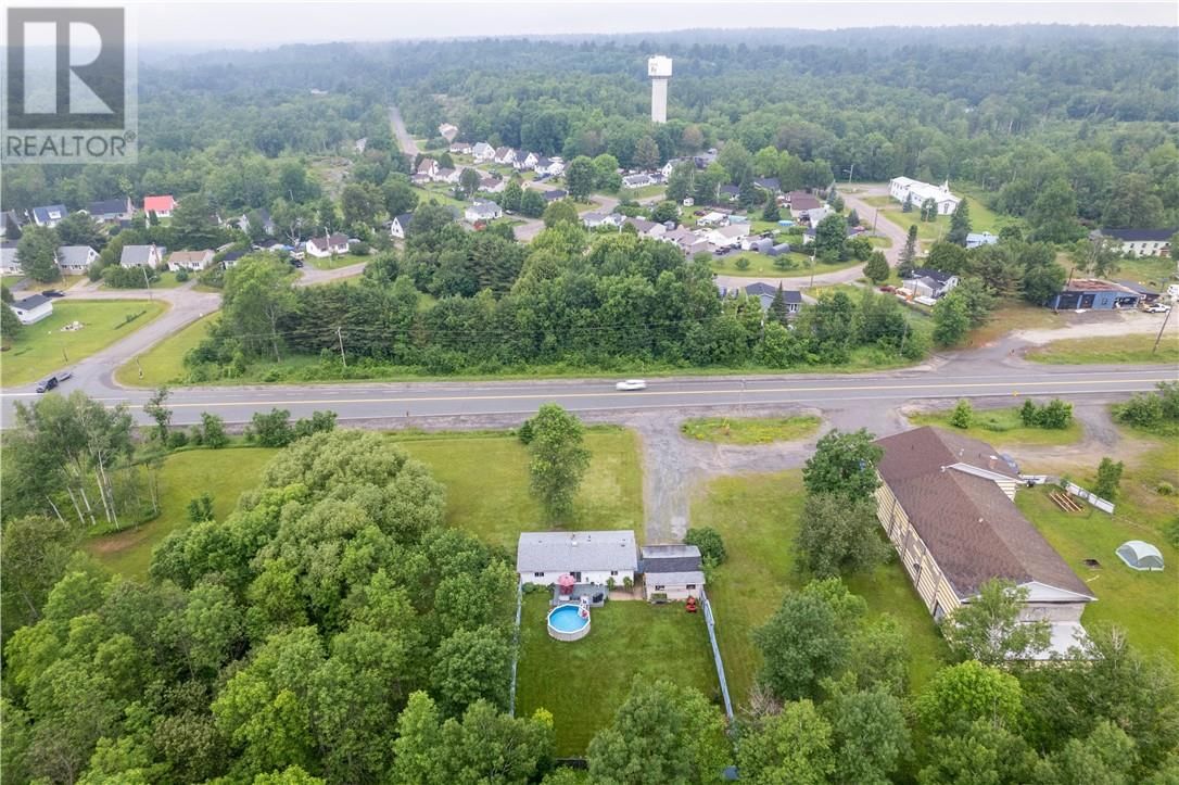 62 HIGHWAY 17 E Image 33