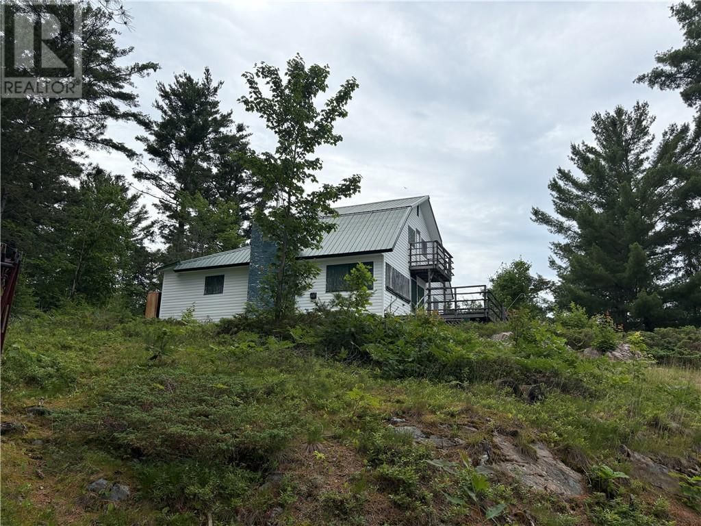 418 THREE NARROW LAKE Image 6