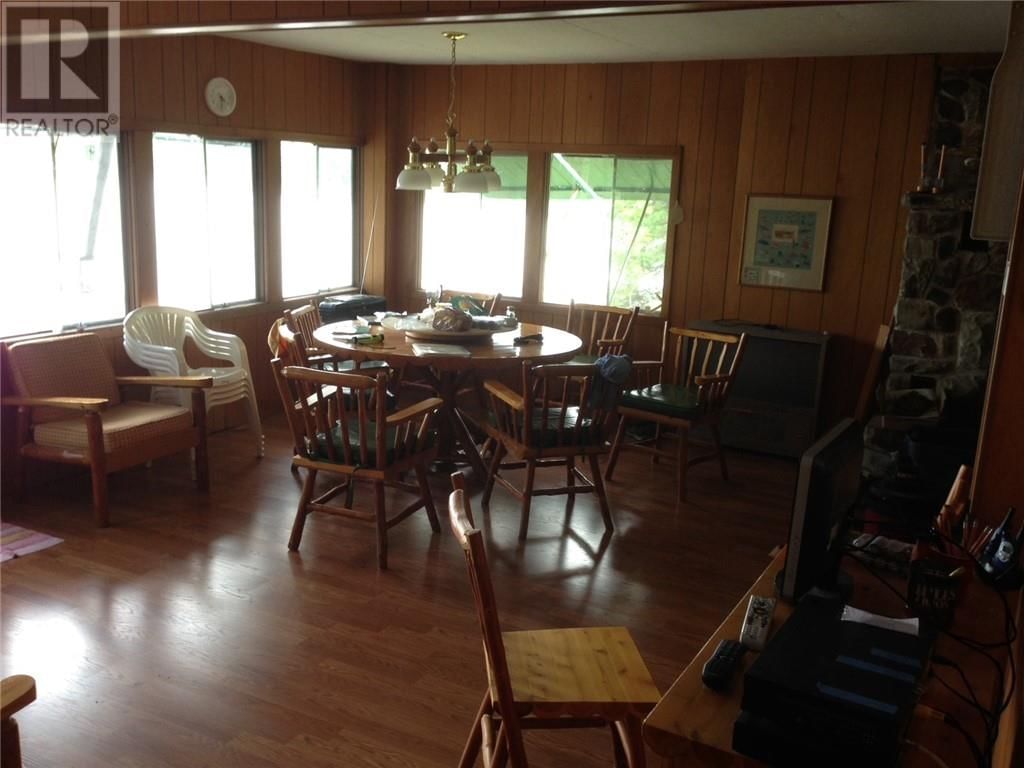 418 THREE NARROW LAKE Image 9