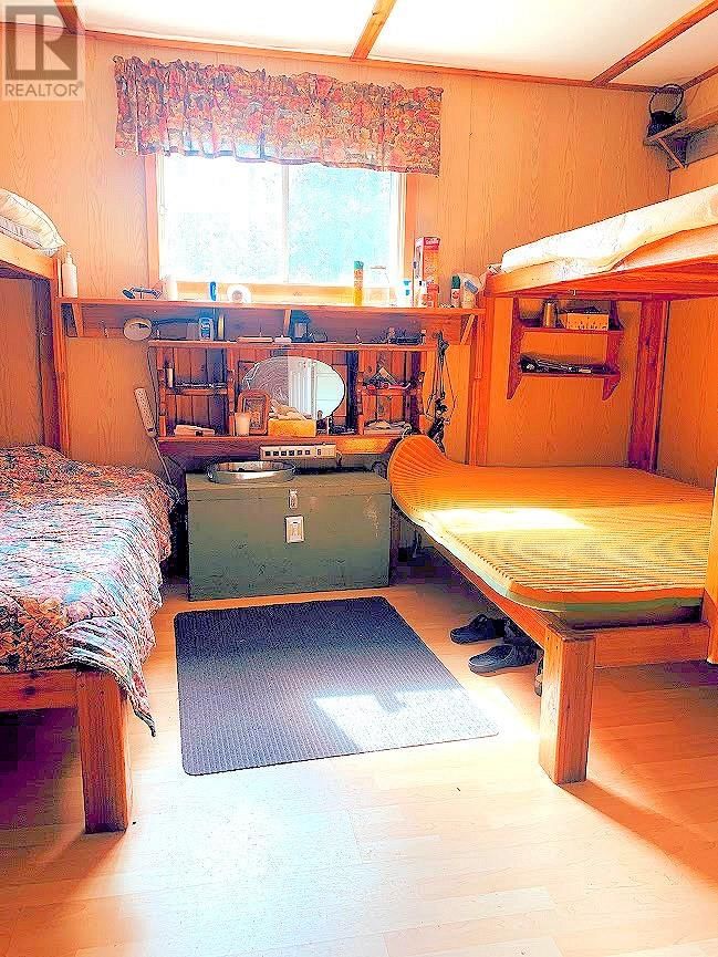 494 WALKHOUSE ROAD Image 15