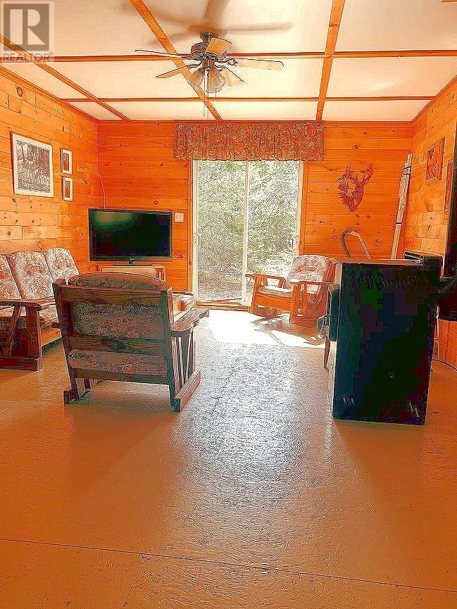 494 WALKHOUSE ROAD Image 8