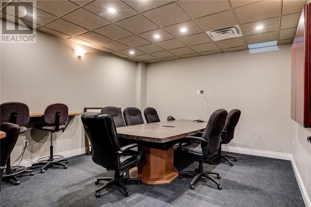 A - 125 MAGILL STREET Image 20