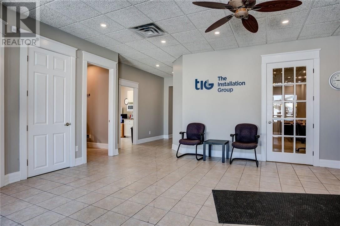 A - 125 MAGILL STREET Image 8