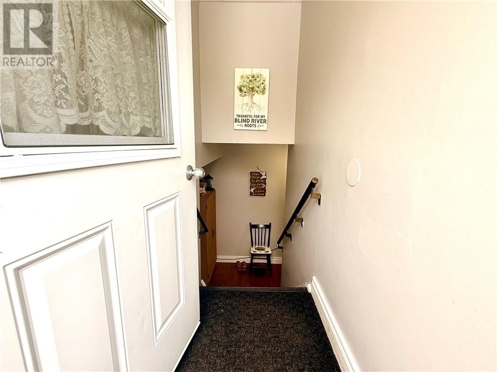 7 CONFEDERATION STREET Image 21