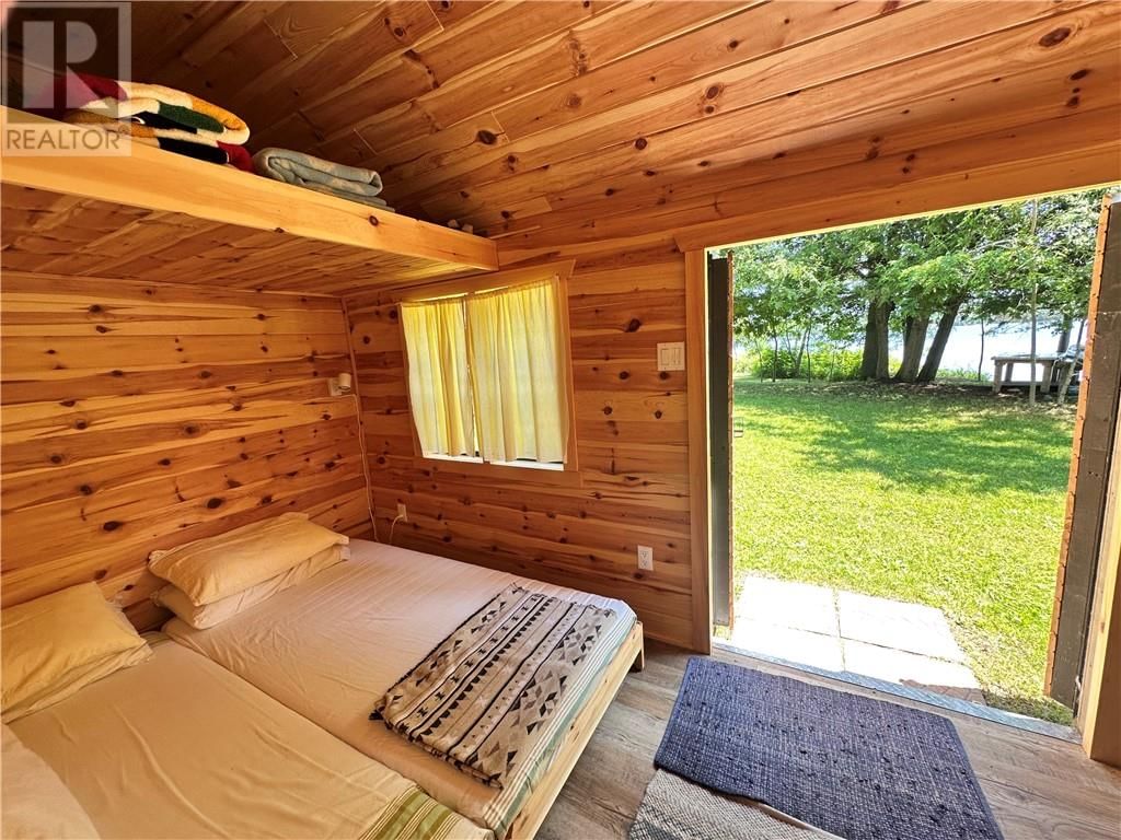 58 PICNIC POINT LANE Image 15