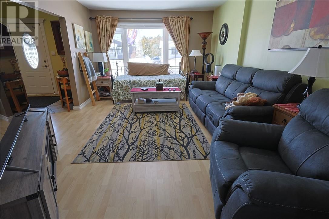 4290 ST. MICHEL STREET Image 20