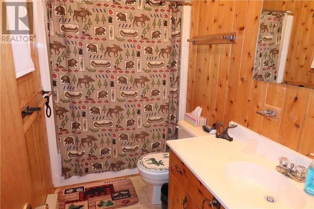 748 MCGREGOR BAY Image 12