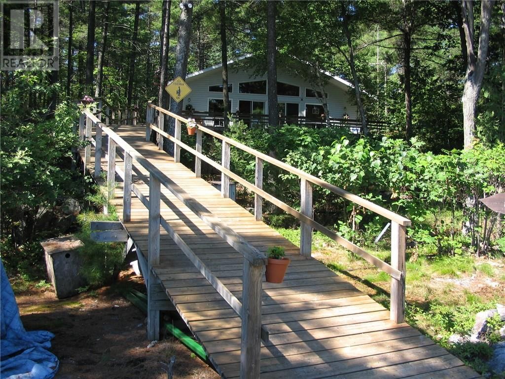 748 MCGREGOR BAY Image 15