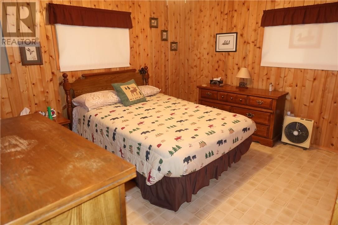 748 MCGREGOR BAY Image 9