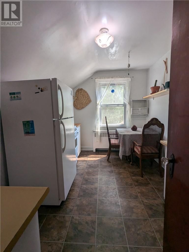 251 D'YOUVILLE STREET Image 29