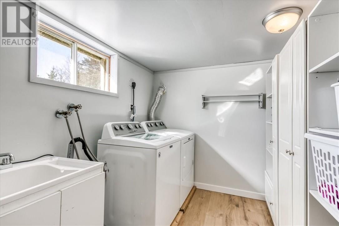 14 RANDOLPH ROAD Image 32