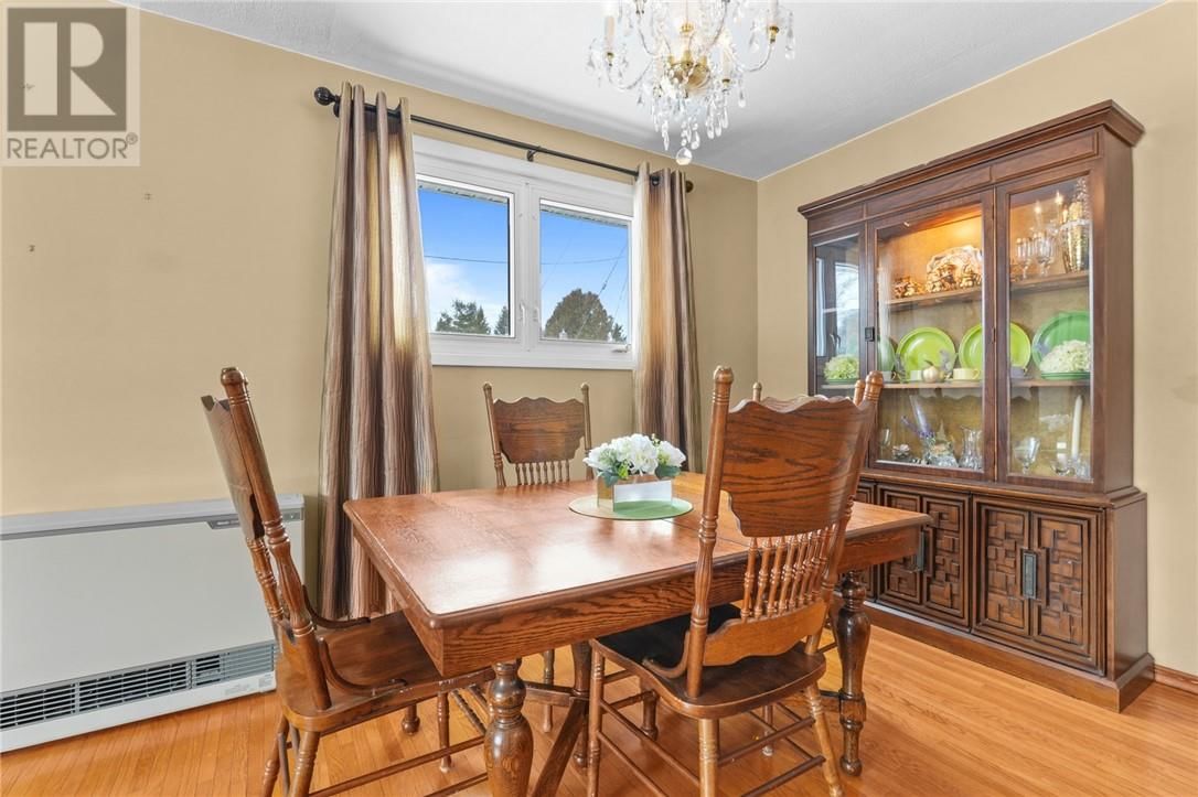 1618 CANTERBURY STREET Image 10