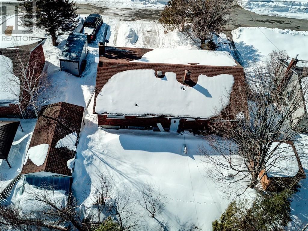 17 LAKEVIEW AVENUE Image 25