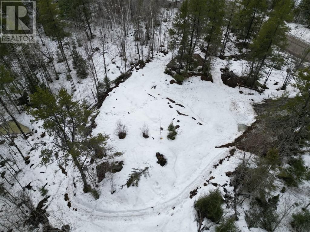 121 NEPEWASSI LAKE ROAD Image 5