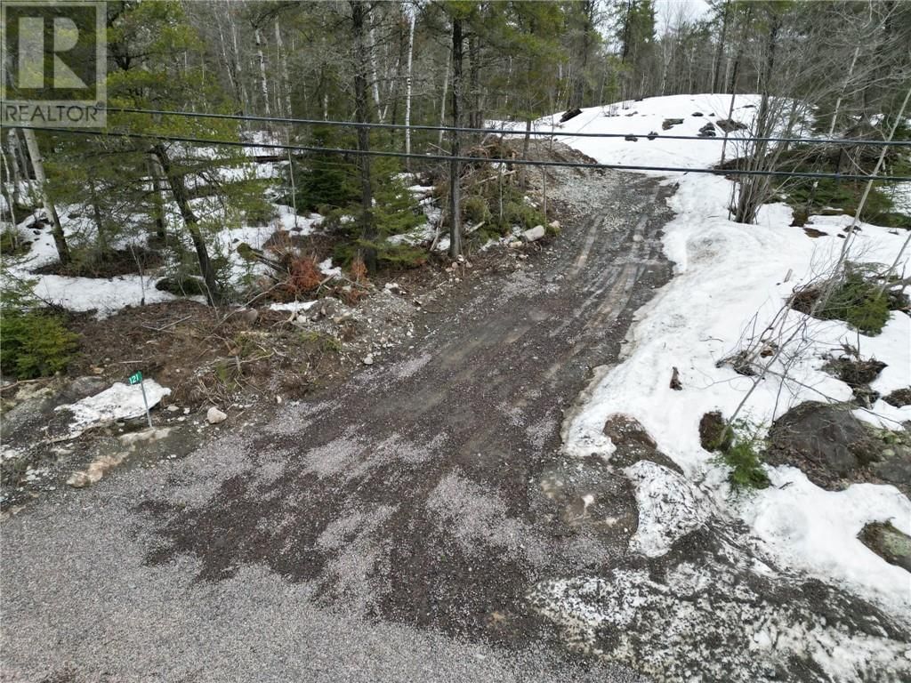 121 NEPEWASSI LAKE ROAD Image 8