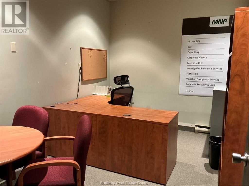 1970 PARIS STREET Image 18