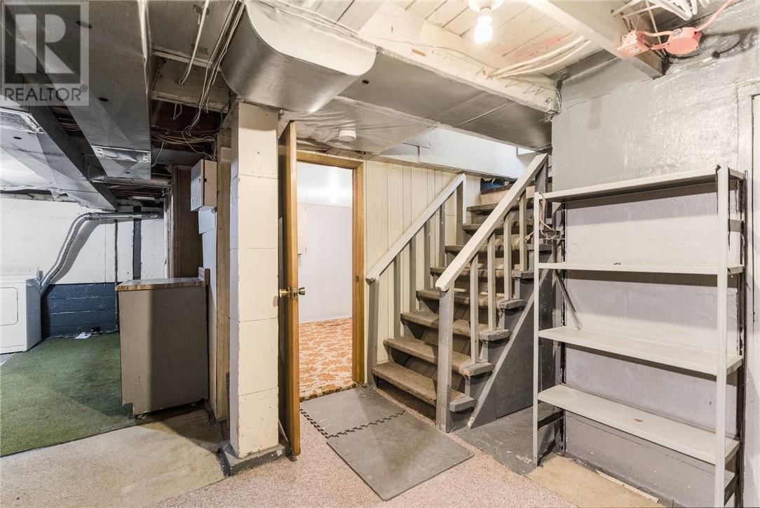 1078 MADELEINE AVENUE Image 21