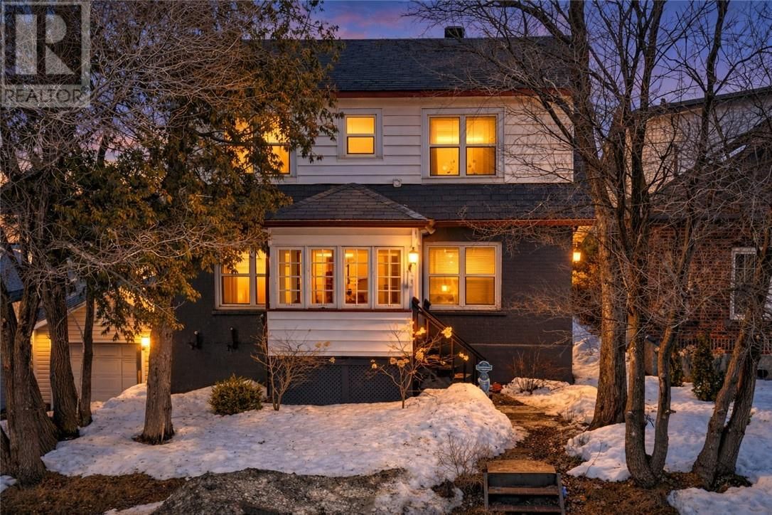 94 DOUGLAS STREET Image 1