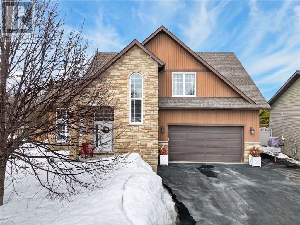 1014 TOYA COURT Image 2