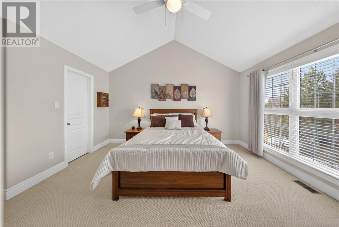 1014 TOYA COURT Image 25