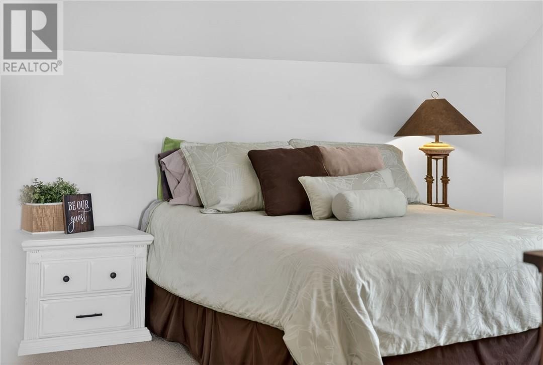 1014 TOYA COURT Image 35