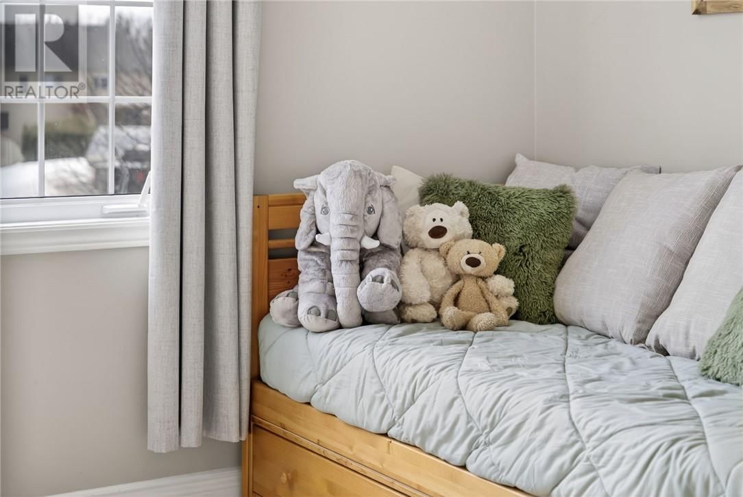 1014 TOYA COURT Image 37