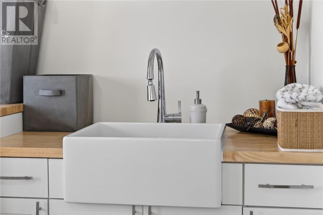 1014 TOYA COURT Image 42