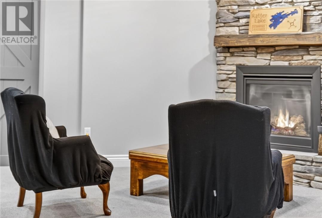 1014 TOYA COURT Image 47