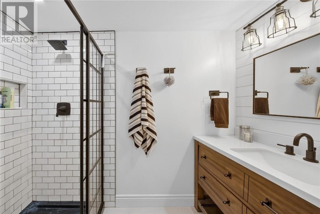 1014 TOYA COURT Image 52